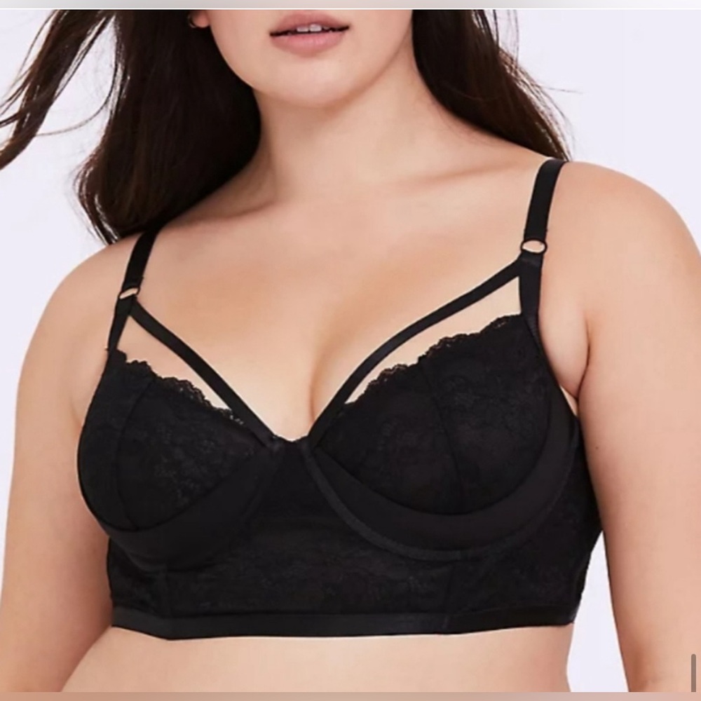 Torrid Curve Black Lace Strappy Lightly Lined Underwire Longline Bralette